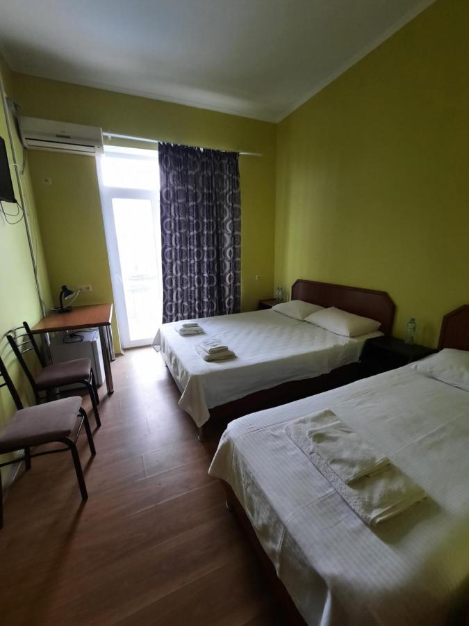 אורקי Delta Hotel מראה חיצוני תמונה