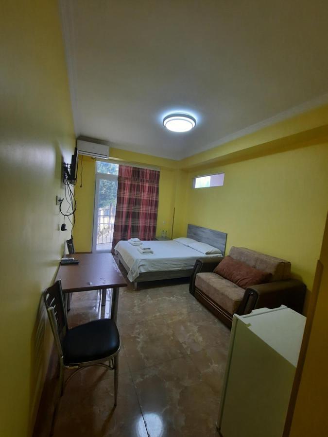 אורקי Delta Hotel מראה חיצוני תמונה