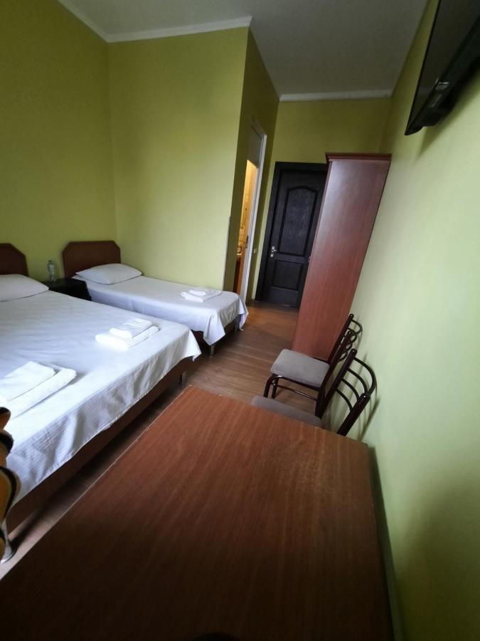 אורקי Delta Hotel מראה חיצוני תמונה