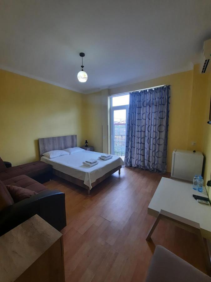 אורקי Delta Hotel מראה חיצוני תמונה